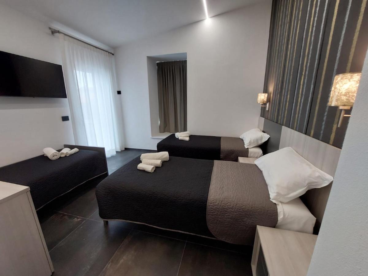 Incantos Charme B&B ตอร์โตลี ภายนอก รูปภาพ