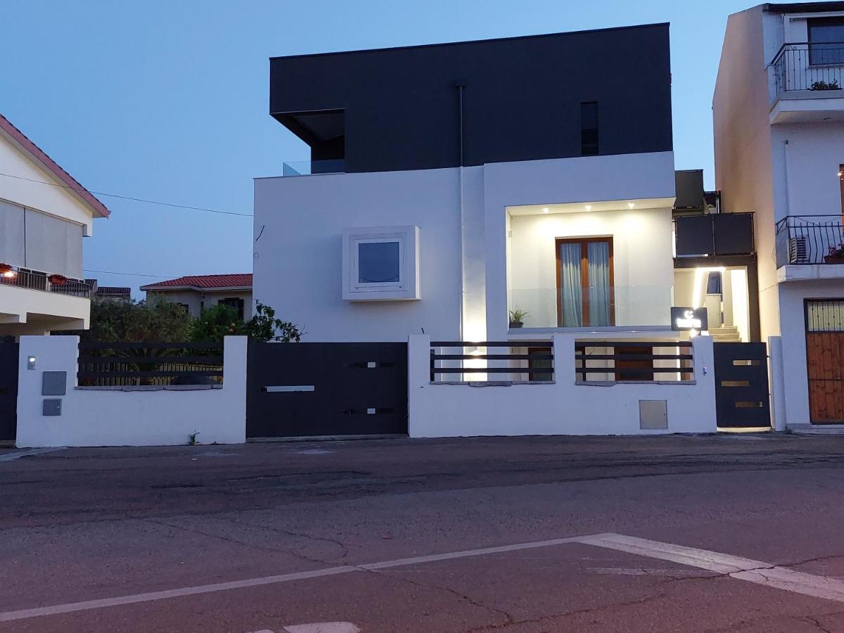 Incantos Charme B&B ตอร์โตลี ภายนอก รูปภาพ