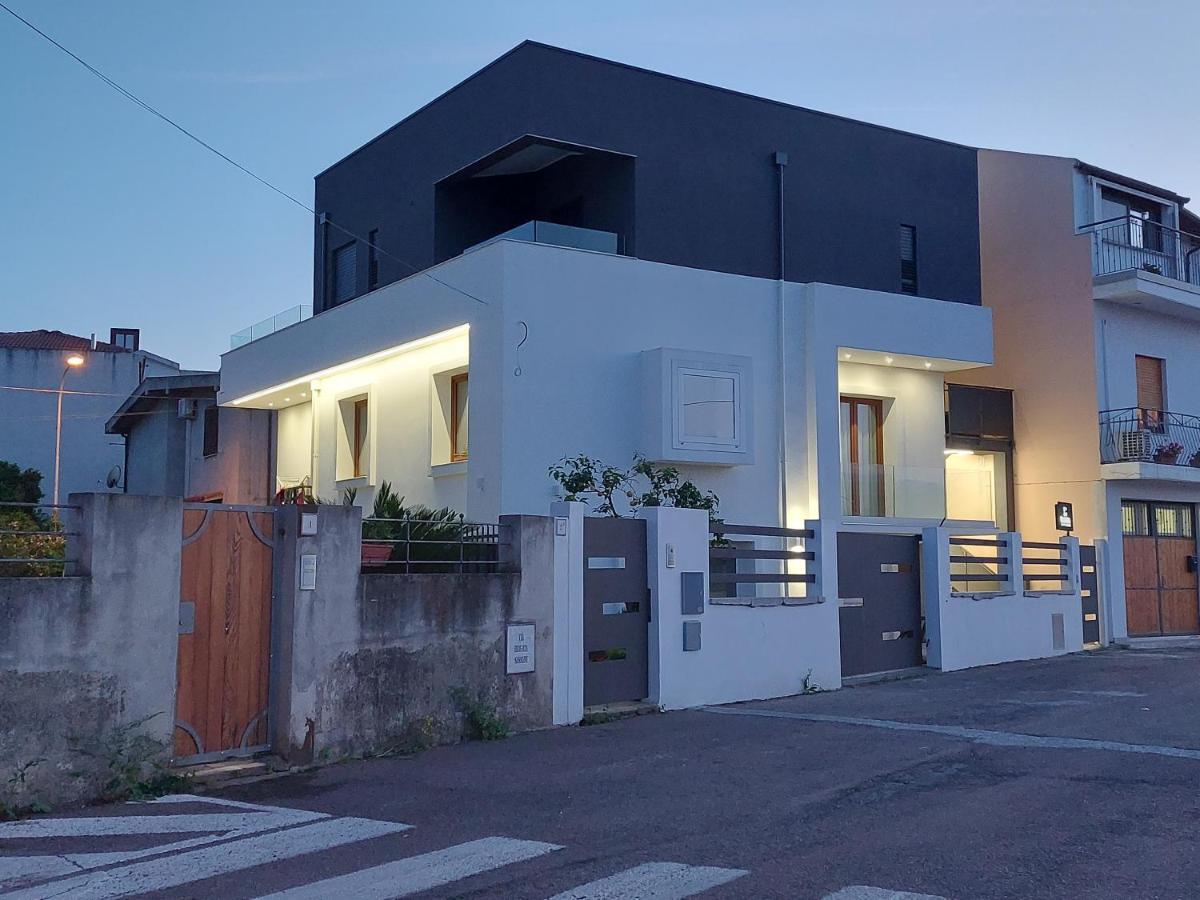 Incantos Charme B&B ตอร์โตลี ภายนอก รูปภาพ