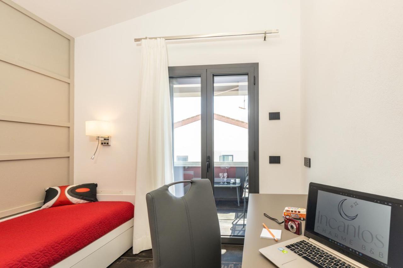 Incantos Charme B&B ตอร์โตลี ภายนอก รูปภาพ